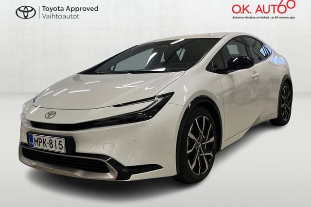 TOYOTA PRIUS PLUG-IN