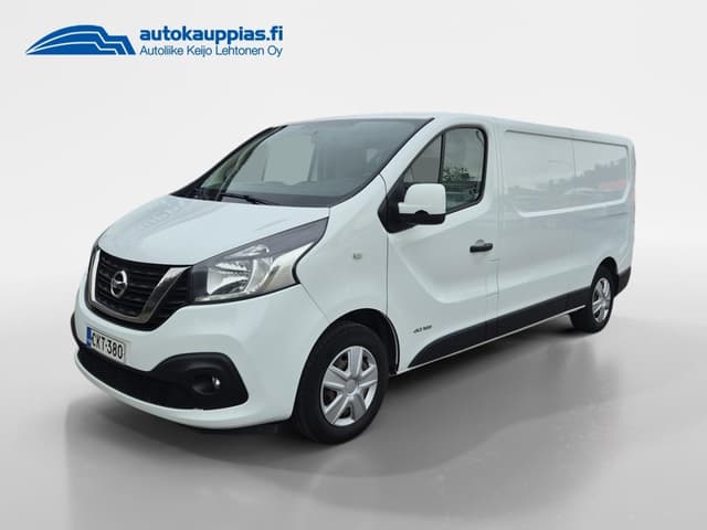 NISSAN NV300
