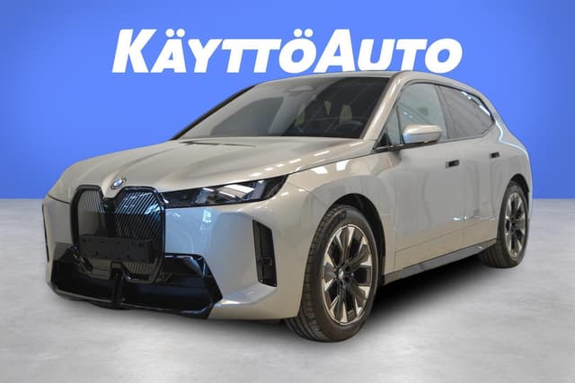 BMW iX
