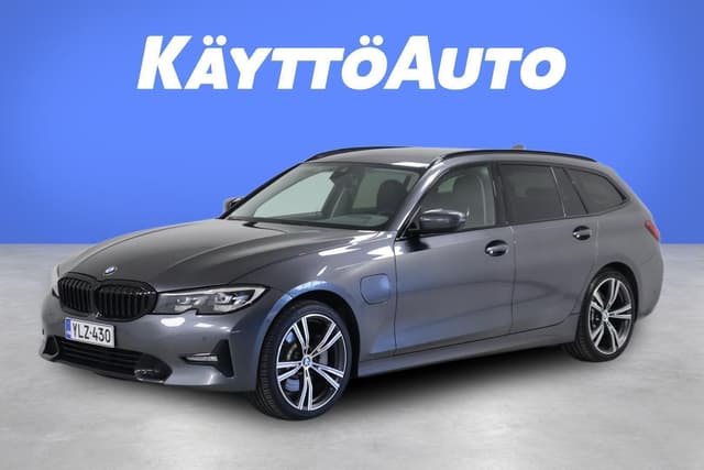 BMW 330