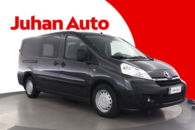 TOYOTA PROACE
