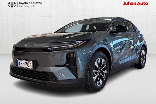 Toyota C-HR+