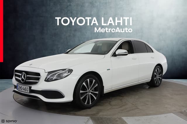 MERCEDES-BENZ E