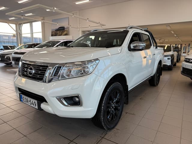 NISSAN Navara