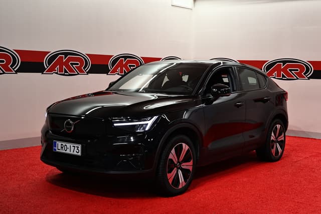 VOLVO C40