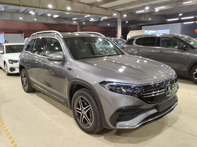 Mercedes-Benz EQB