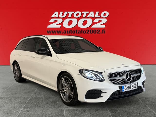 MERCEDES-BENZ E