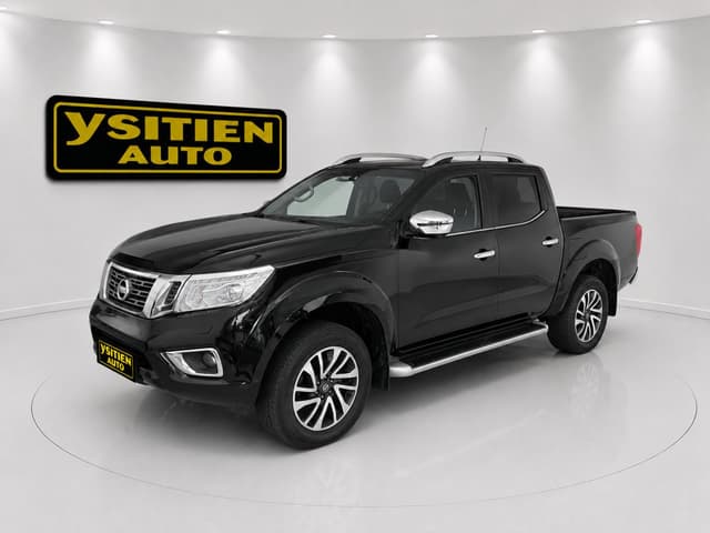 NISSAN Navara