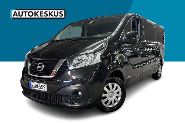 NISSAN NV300