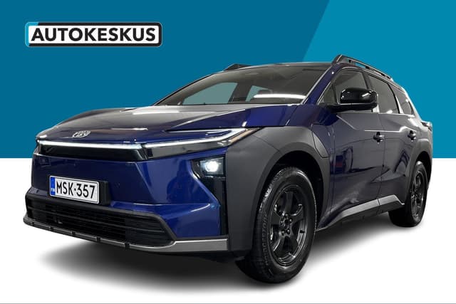 TOYOTA bZ4X Touring