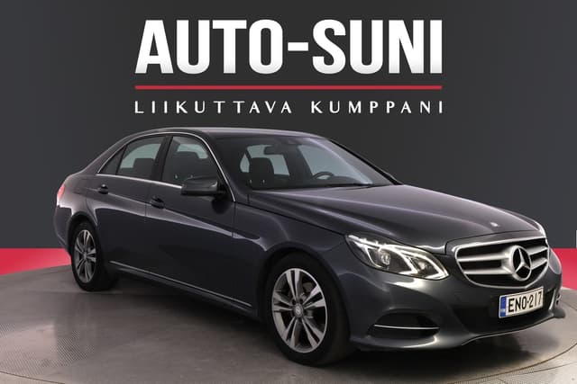 MERCEDES-BENZ E
