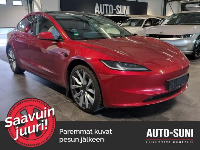 TESLA Model 3