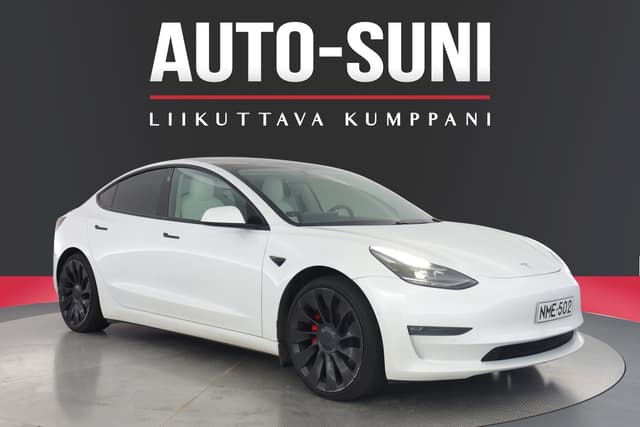 TESLA Model 3