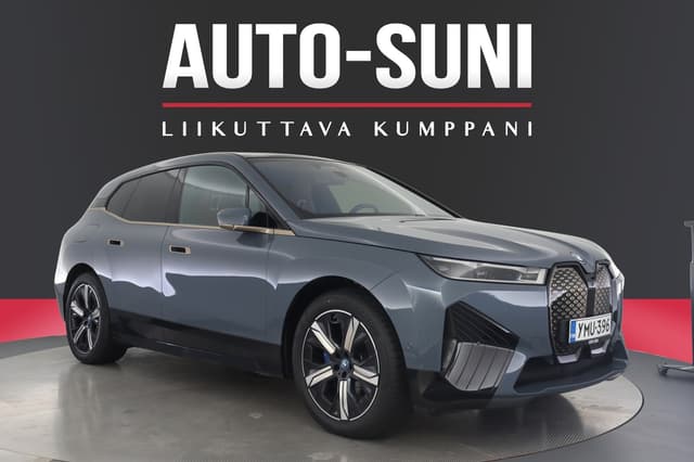 BMW iX