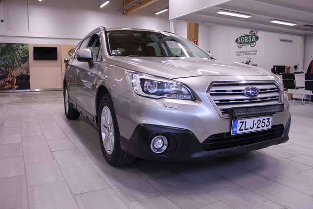 SUBARU Outback