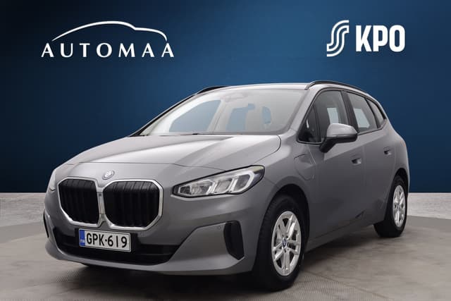 BMW 225