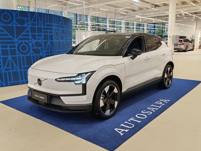 VOLVO EX30