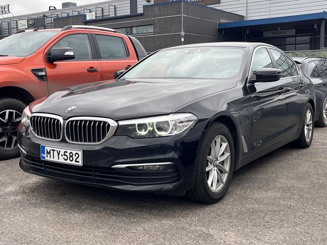 BMW 530