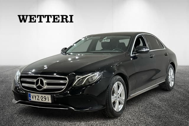 MERCEDES-BENZ E