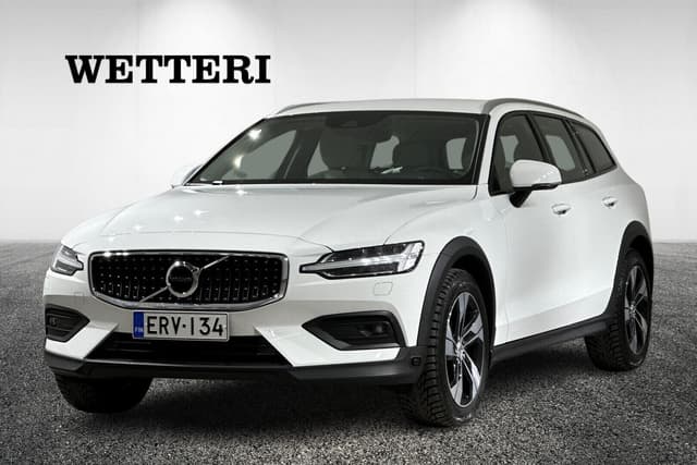 VOLVO V60 Cross Country
