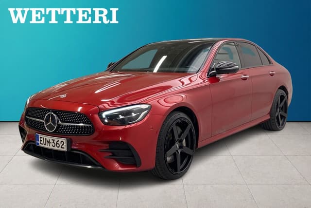 MERCEDES-BENZ E