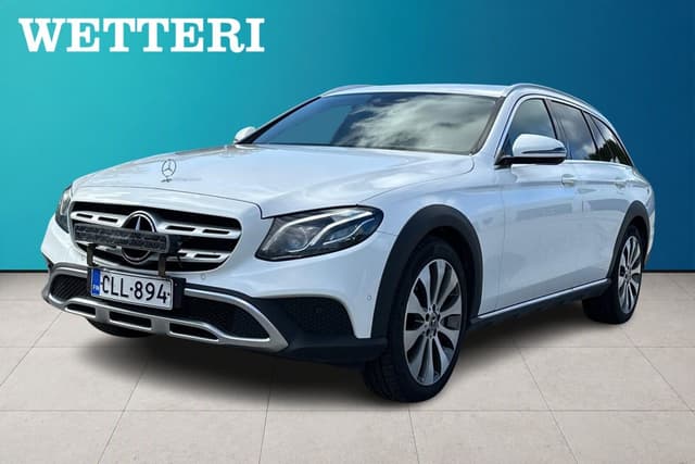 MERCEDES-BENZ E