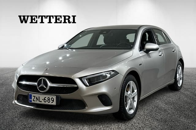 MERCEDES-BENZ A