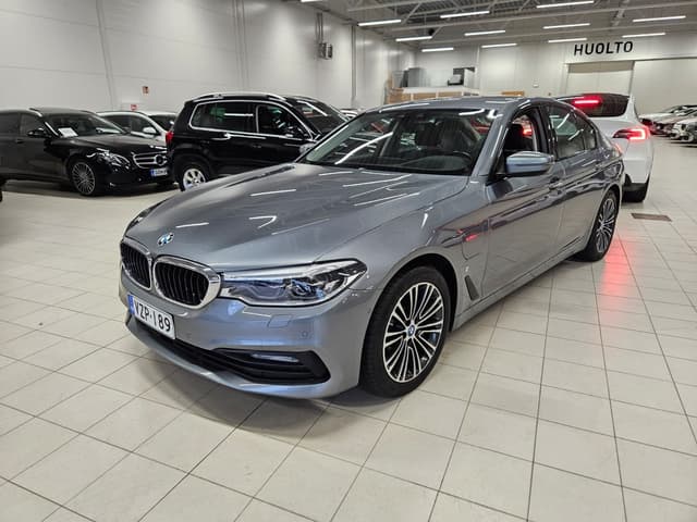 BMW 530