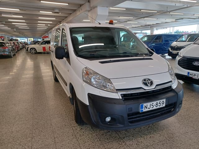 TOYOTA Proace