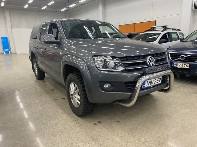VOLKSWAGEN Amarok