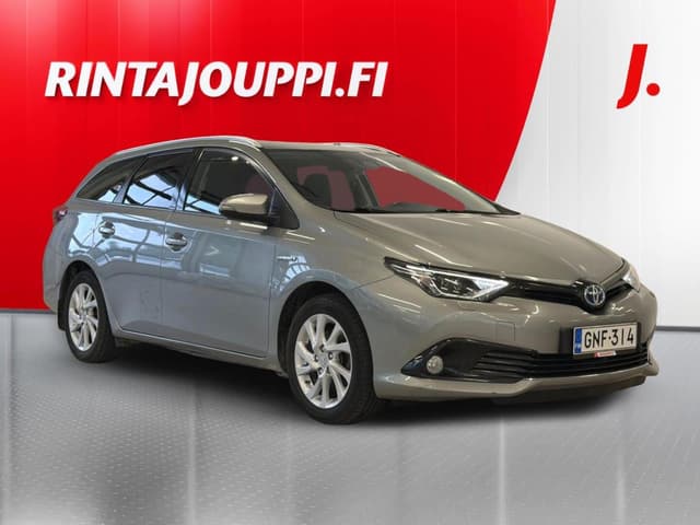TOYOTA Auris