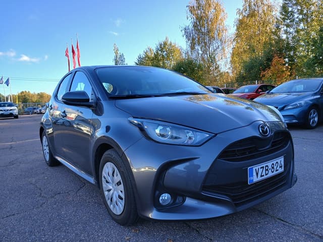 MAZDA 2