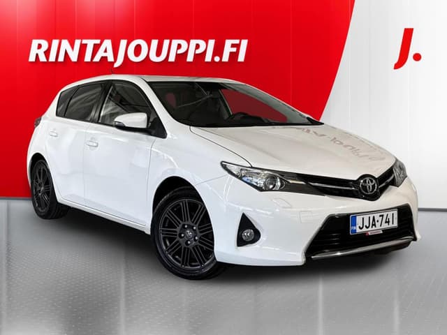 TOYOTA Auris