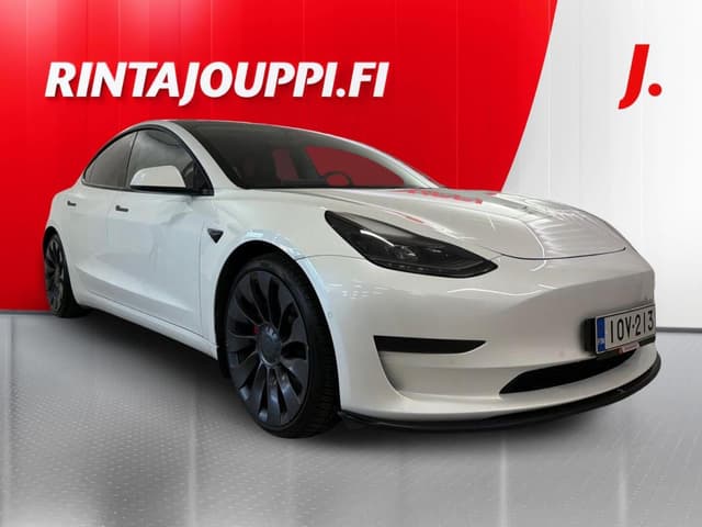 TESLA Model 3