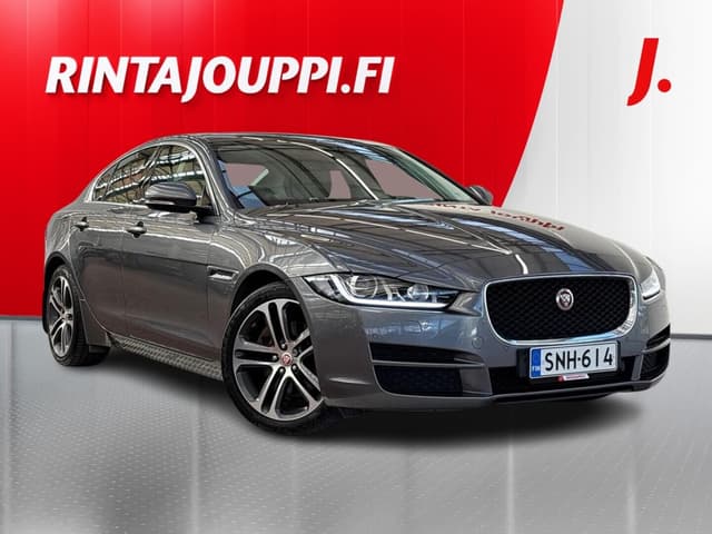 JAGUAR XE