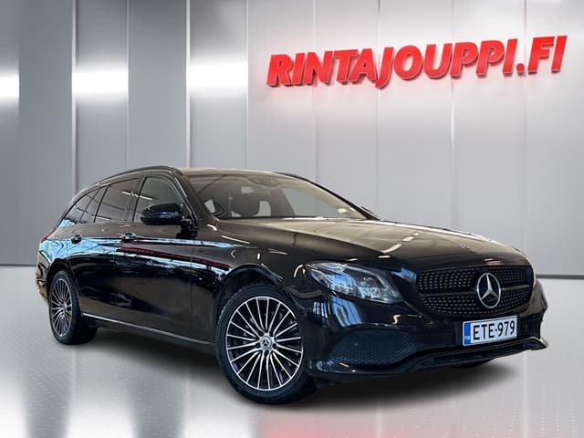 MERCEDES-BENZ E