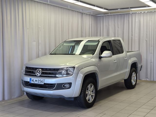 VOLKSWAGEN Amarok
