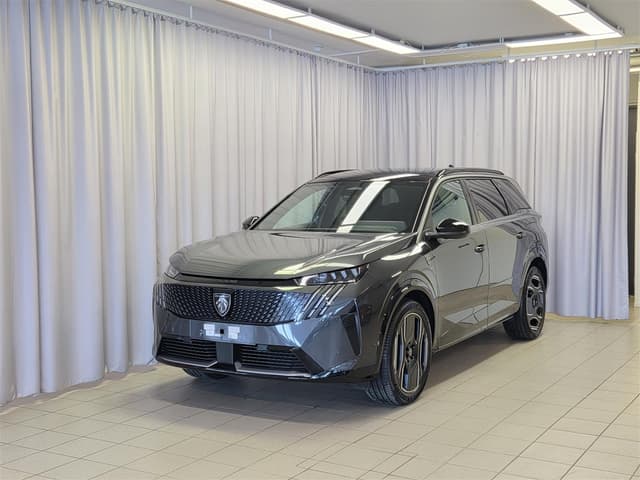 Peugeot E-5008