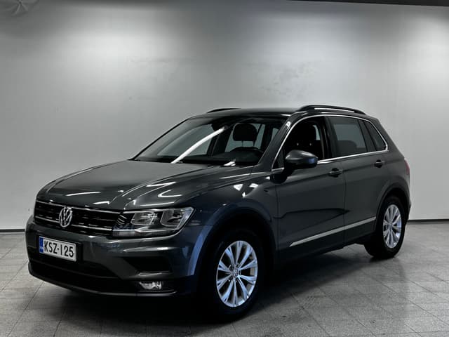 VOLKSWAGEN Tiguan