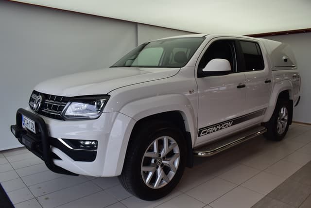 VOLKSWAGEN Amarok