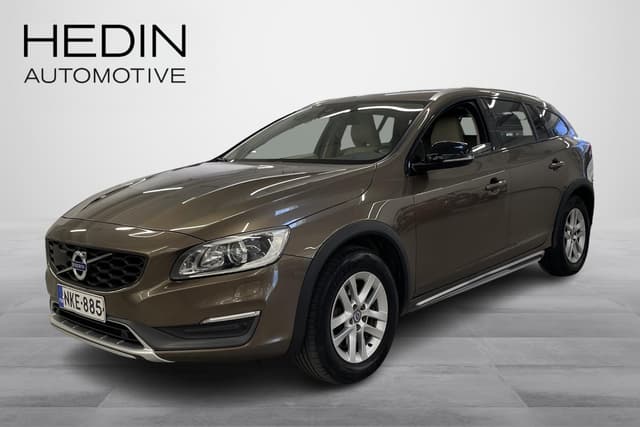 VOLVO V60 Cross Country