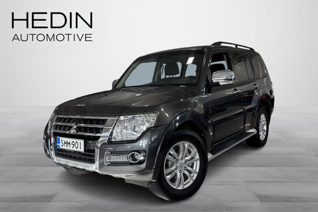 MITSUBISHI Pajero