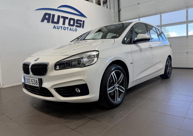 BMW 216