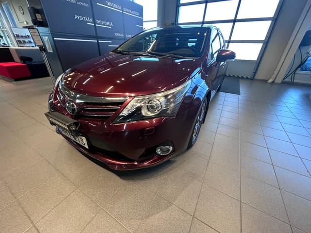 TOYOTA AVENSIS