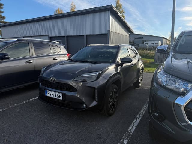 TOYOTA Yaris Cross