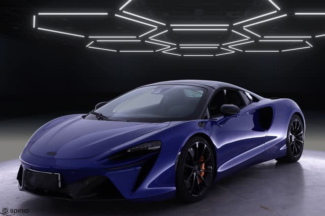 MCLAREN ARTURA