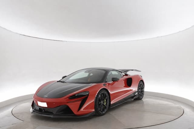 MCLAREN Artura