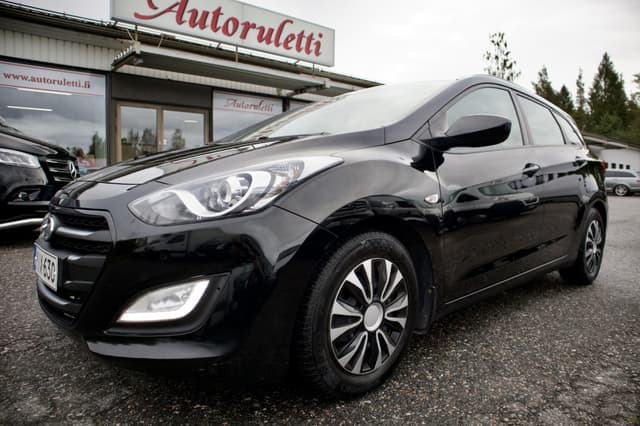 HYUNDAI i 30