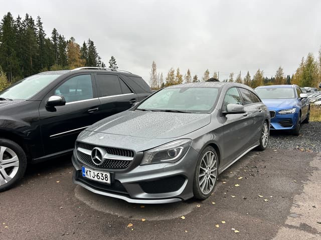 MERCEDES-BENZ CLA