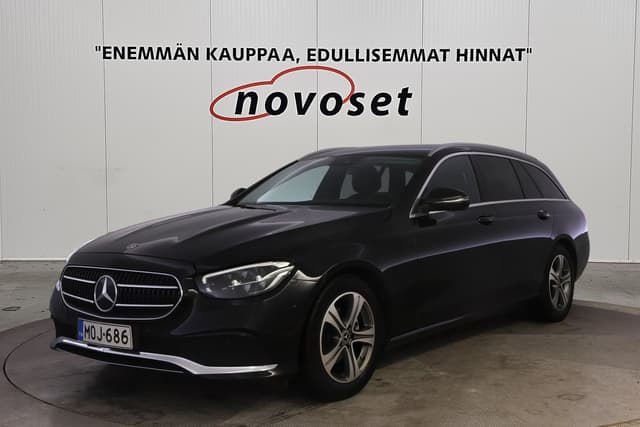 MERCEDES-BENZ E